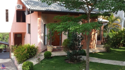 Casa, 4 quartos, 1260 m² - Foto 1