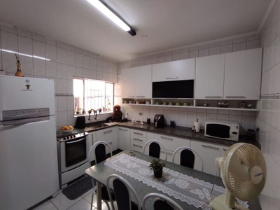 Casa, 4 quartos, 110 m² - Foto 1