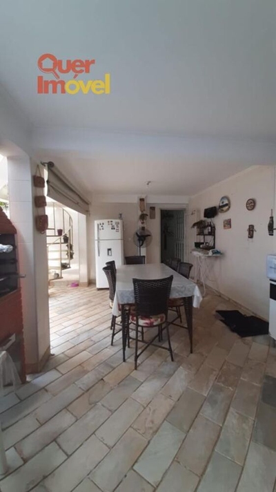 Casa, 3 quartos, 230 m² - Foto 2