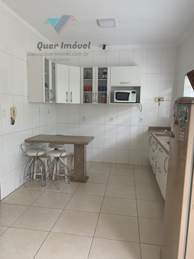 Casa, 3 quartos, 240 m² - Foto 2
