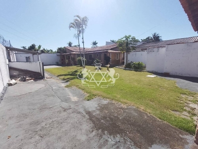 Casa, 4 quartos, 180 m² - Foto 1