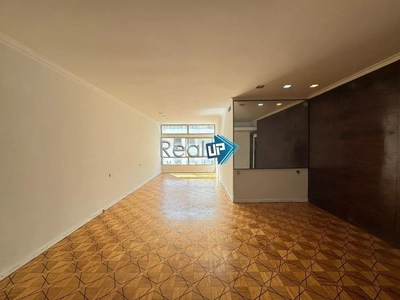 Apartamento, 3 quartos, 164 m² - Foto 2