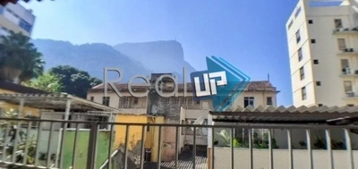 Casa, 4 quartos, 203 m² - Foto 1