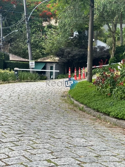 Casa, 5 quartos, 413 m² - Foto 2