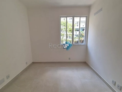 Apartamento, 2 quartos, 74 m² - Foto 4