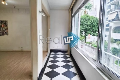 Apartamento, 4 quartos, 140 m² - Foto 1