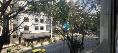 Apartamento, 3 quartos, 130 m² - Foto 2