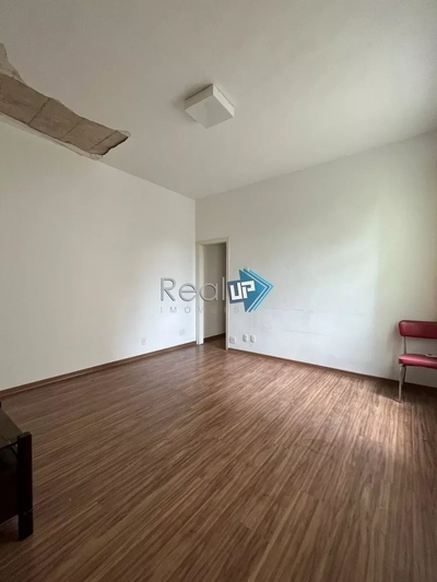 Apartamento, 3 quartos, 76 m² - Foto 2