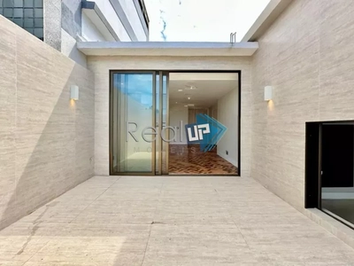Cobertura, 4 quartos, 460 m² - Foto 1