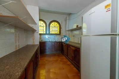 Casa, 5 quartos, 717 m² - Foto 4