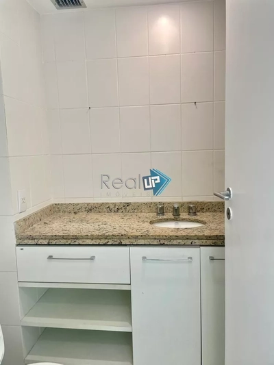Apartamento, 3 quartos, 132 m² - Foto 2