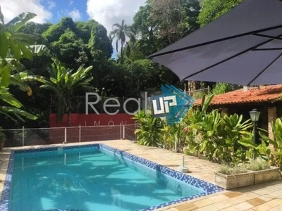 Casa, 7 quartos, 500 m² - Foto 1