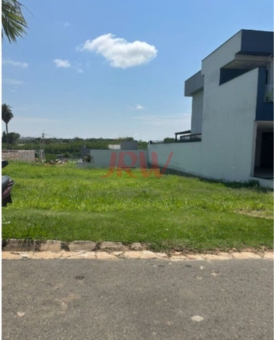 Terreno, 301 m² - Foto 1