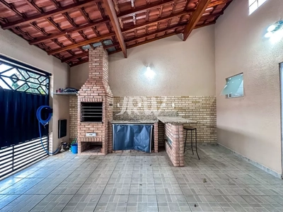 Casa, 3 quartos, 200 m² - Foto 2