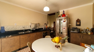 Casa, 5 quartos, 308 m² - Foto 2