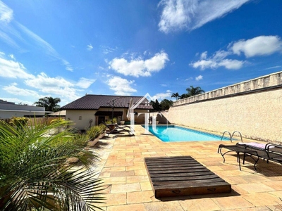 Chácara, 6 quartos, 1000 m² - Foto 4