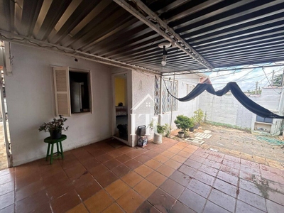 Casa, 3 quartos, 144 m² - Foto 1