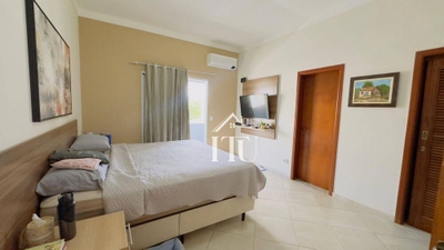 Casa de Condomínio, 4 quartos - Foto 1