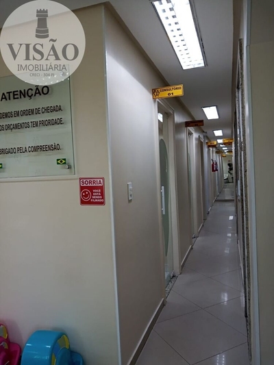 Prédio Inteiro - Foto 1