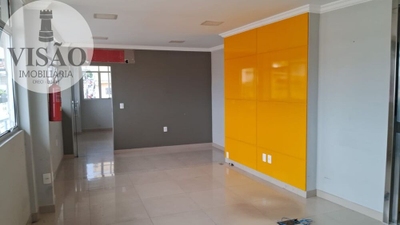 Prédio Inteiro - Foto 1