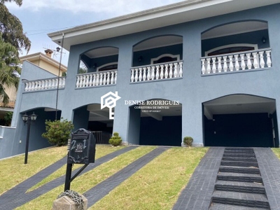 Casa, 3 quartos, 200 m² - Foto 1