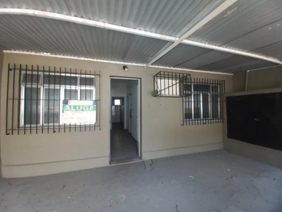 Casa, 2 quartos, 70 m² - Foto 2