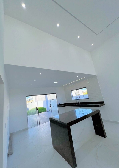 Casa, 3 quartos, 360 m² - Foto 1