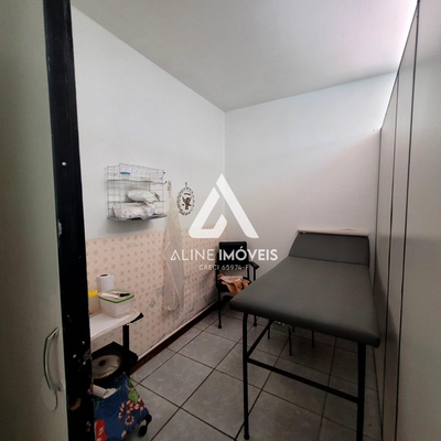 Casa, 3 quartos, 244 m² - Foto 3