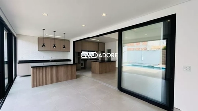 Casa de Condomínio, 4 quartos - Foto 1