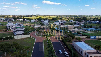 Loteamento e Condomínio, 638 m² - Foto 1