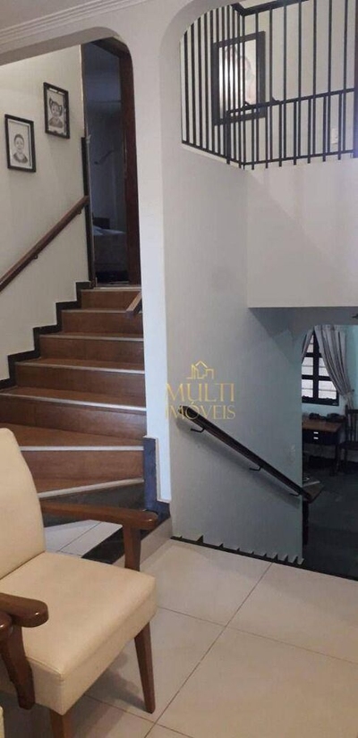 Sobrado, 3 quartos, 194 m² - Foto 2