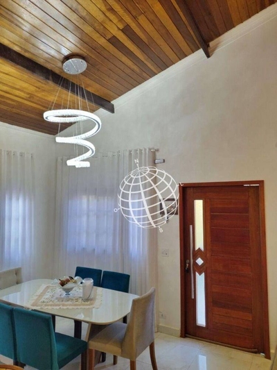 Casa, 3 quartos, 203 m² - Foto 3