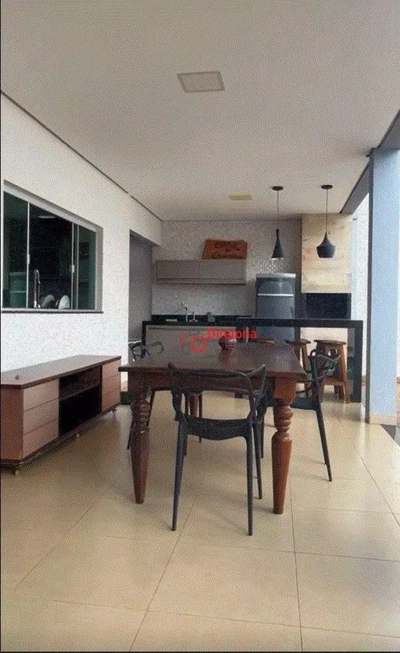 Sobrado, 5 quartos, 378 m² - Foto 3