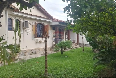 Casa, 4 quartos, 313 m² - Foto 1