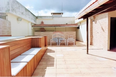 Cobertura, 3 quartos, 216 m² - Foto 2