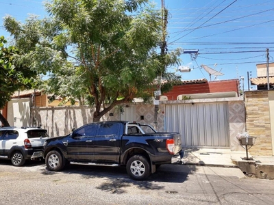 Casa, 3 quartos, 300 m² - Foto 1