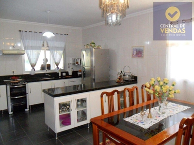 Casa, 3 quartos, 203 m² - Foto 3