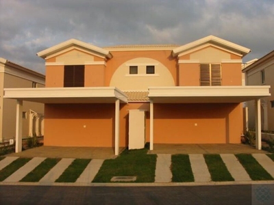 Casa de Condomínio - Foto 1