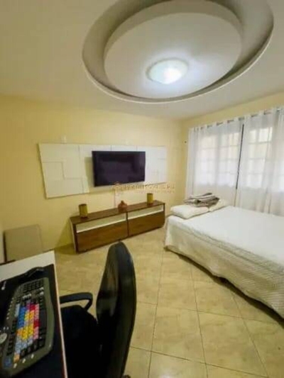 Casa, 4 quartos, 383 m² - Foto 4