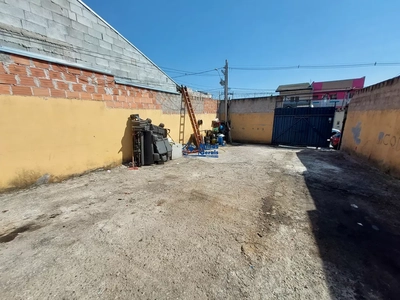 Casa, 2 quartos, 47 m² - Foto 1