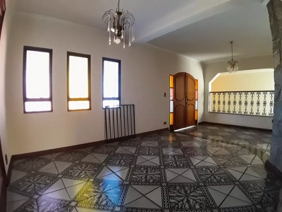 Casa, 3 quartos, 353 m² - Foto 1