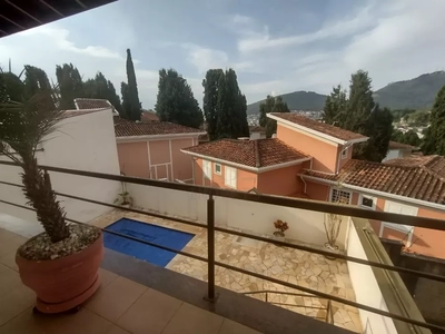 Casa, 3 quartos, 340 m² - Foto 2