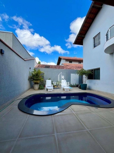 Sobrado, 4 quartos, 220 m² - Foto 1