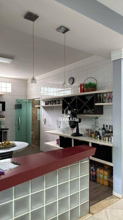 Casa, 3 quartos, 180 m² - Foto 2