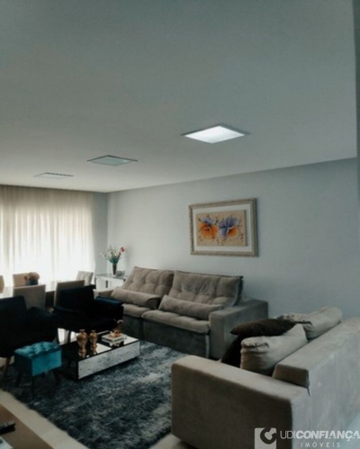 Casa, 4 quartos, 190 m² - Foto 2