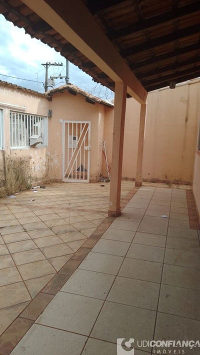 Casa, 3 quartos, 240 m² - Foto 2