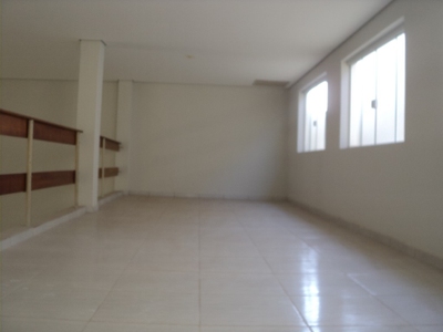 Loja-Salão, 550 m² - Foto 1
