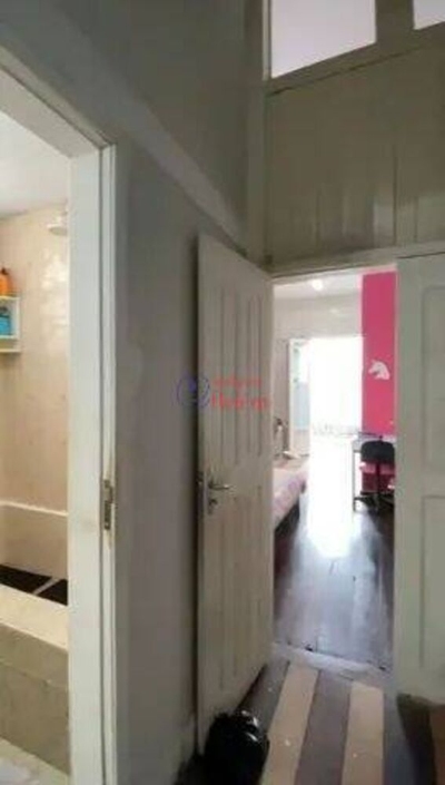 Casa, 4 quartos, 200 m² - Foto 4