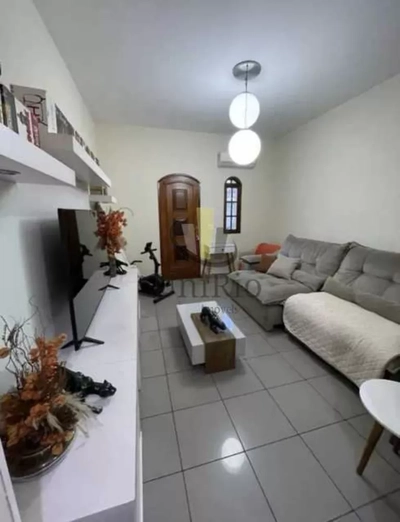 Casa, 3 quartos, 250 m² - Foto 3