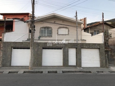 Casa, 3 quartos, 206 m² - Foto 2